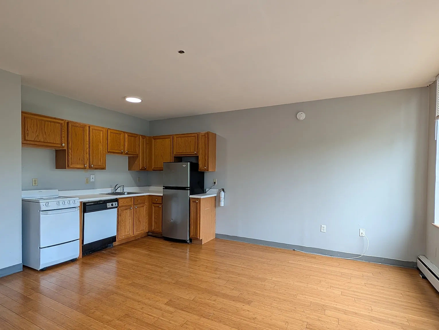 Bulldog Apartments – photo 1