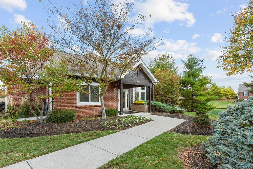 Bridgestone Apartments – photo 2