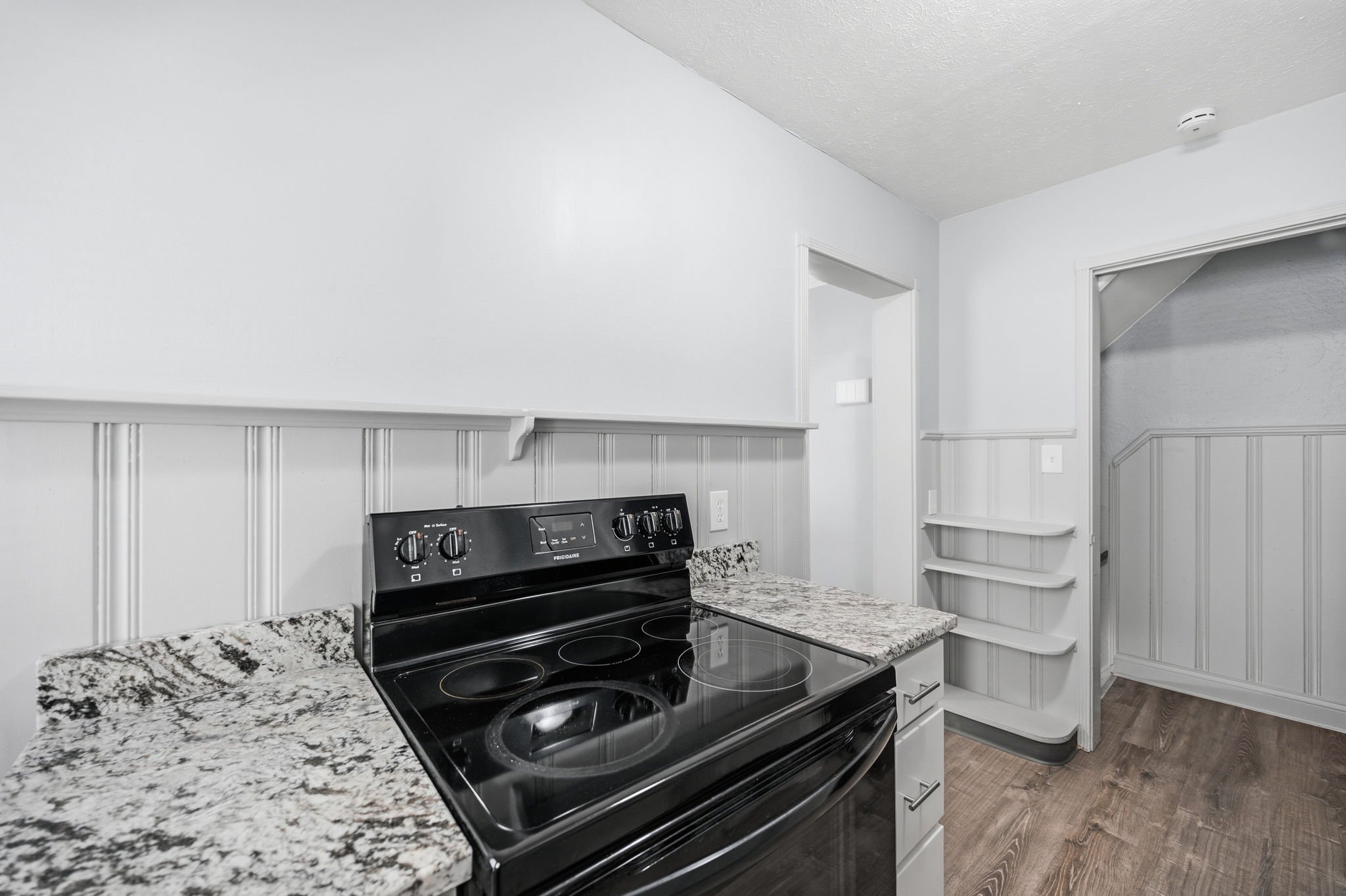 253 E 250th St – photo 5