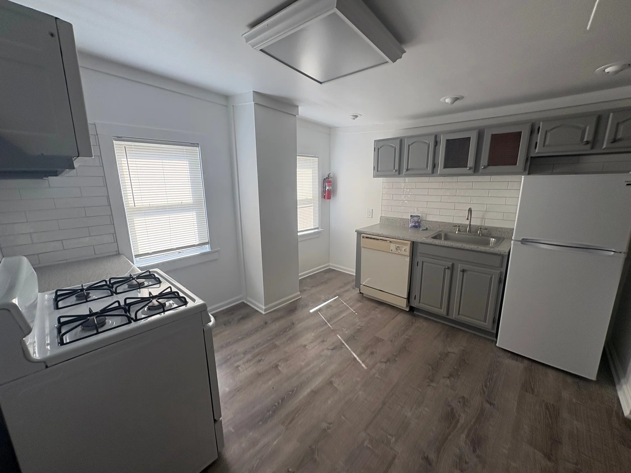 56-58 4th St unit 56B – photo 2