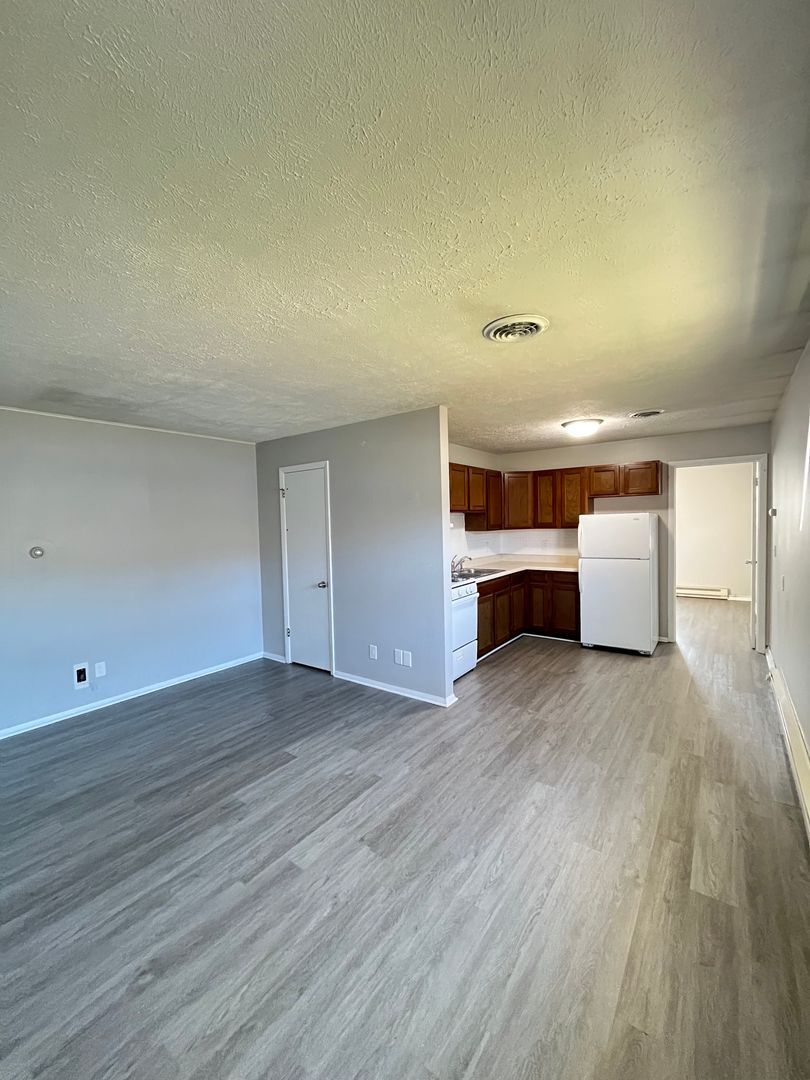 2111 Todd Dr unit 03 – photo 3