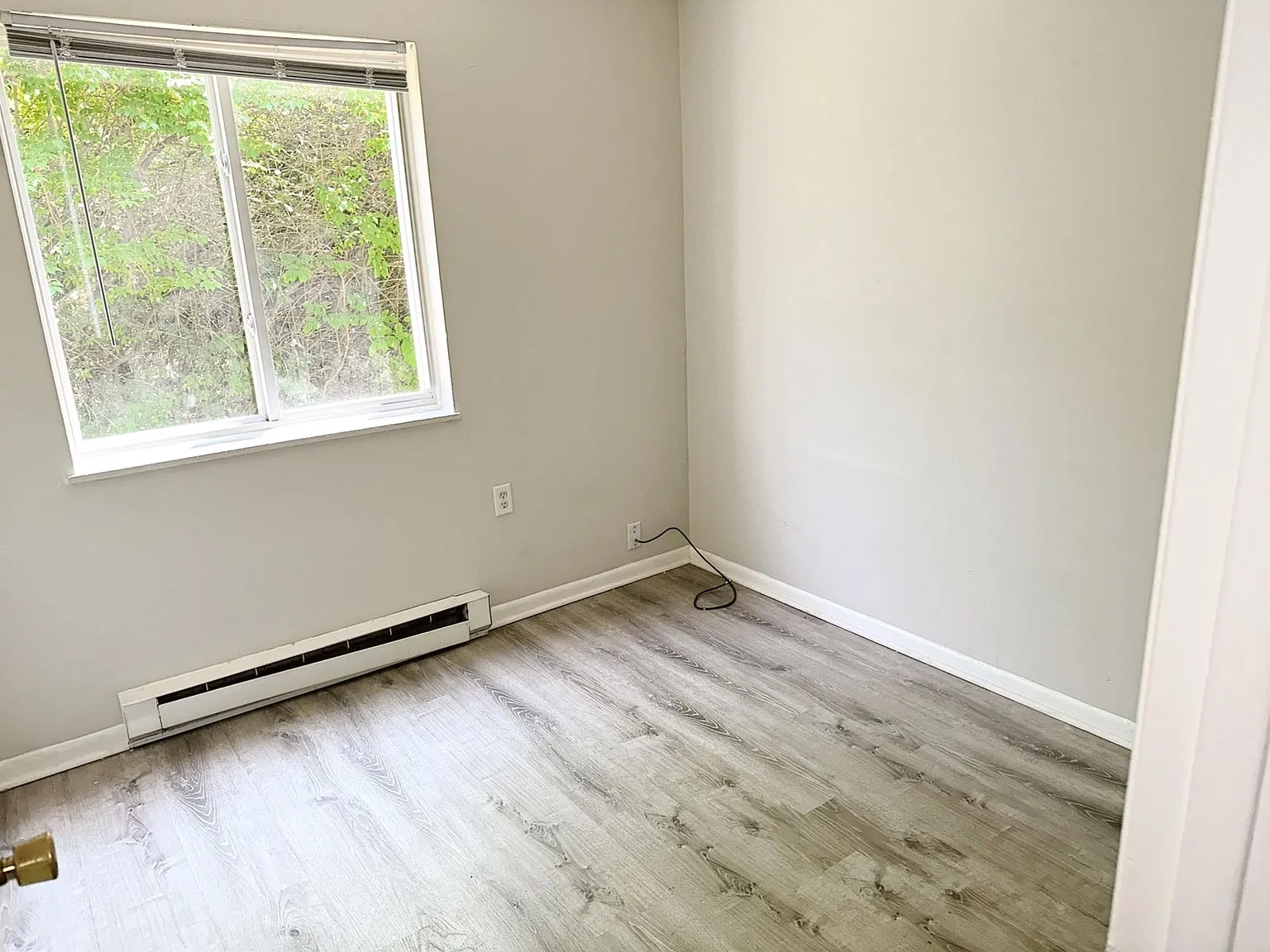 Erica Court Apartments – photo 5