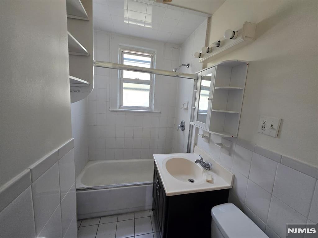 108 S 16th St unit 2 – photo 5