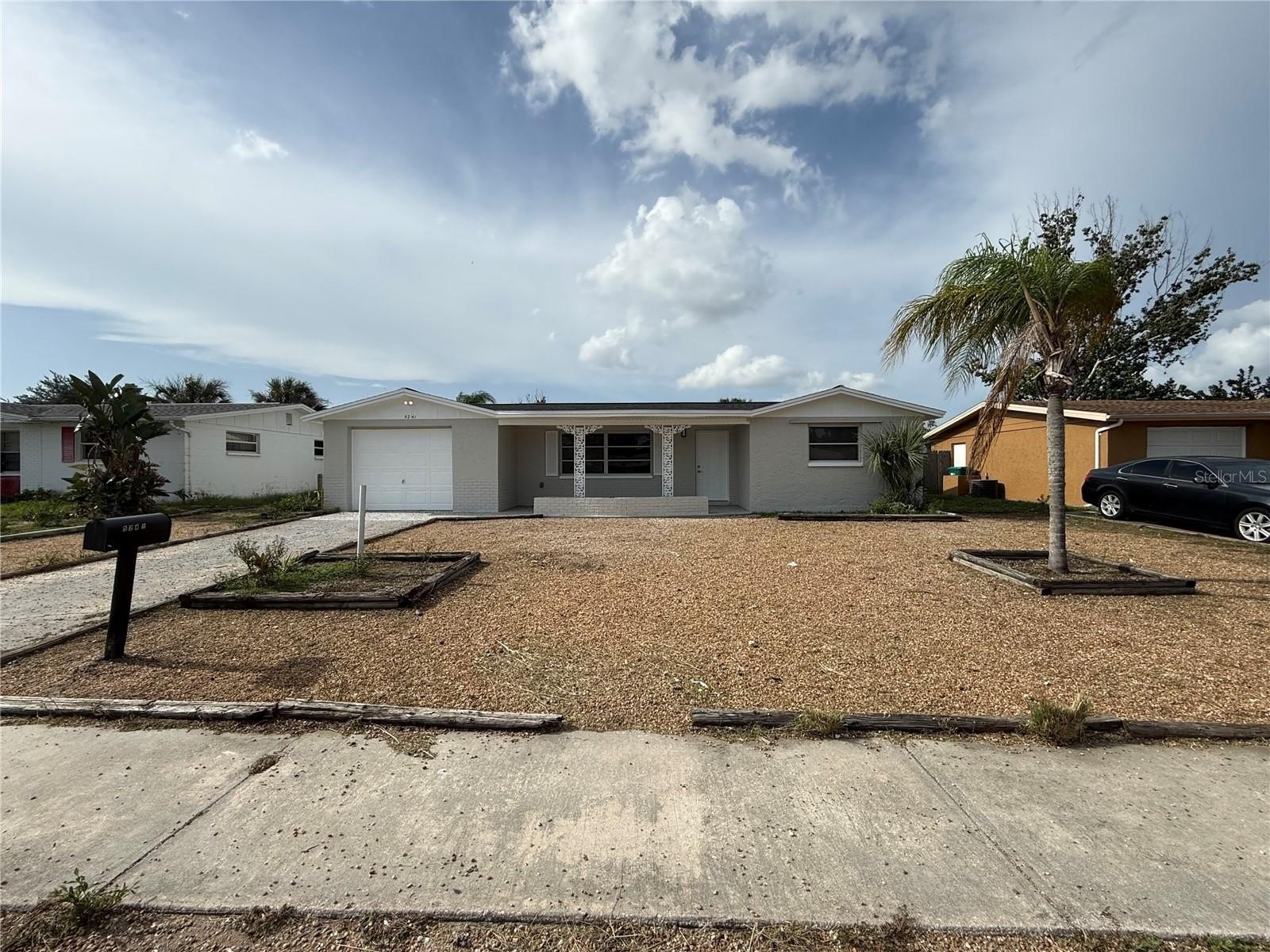 5241 Sparrow Dr – photo 1