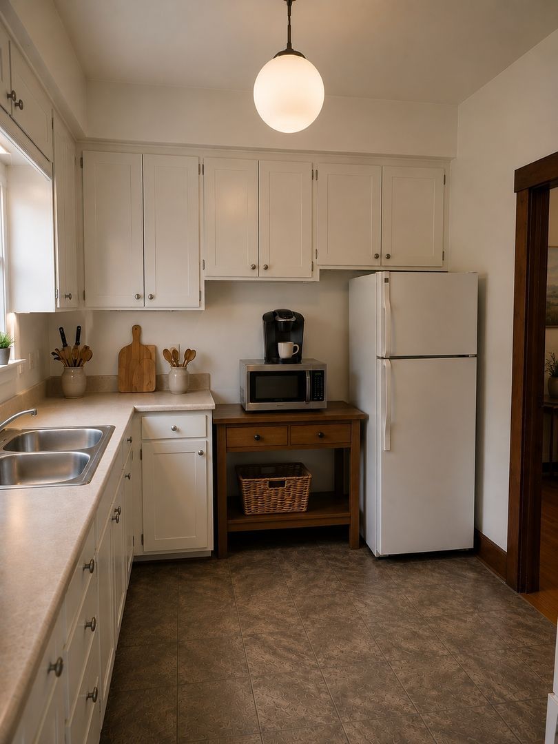 3506 E 10th St unit Unit B – photo 1