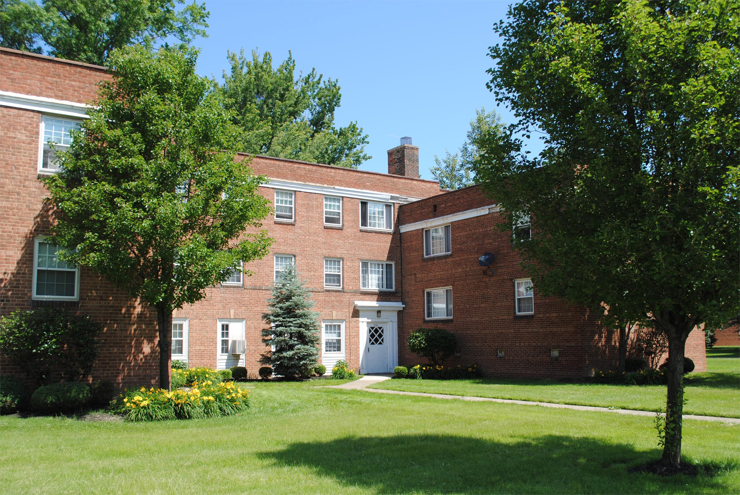 25301 Lakeshore Blvd unit # C1 – photo 5