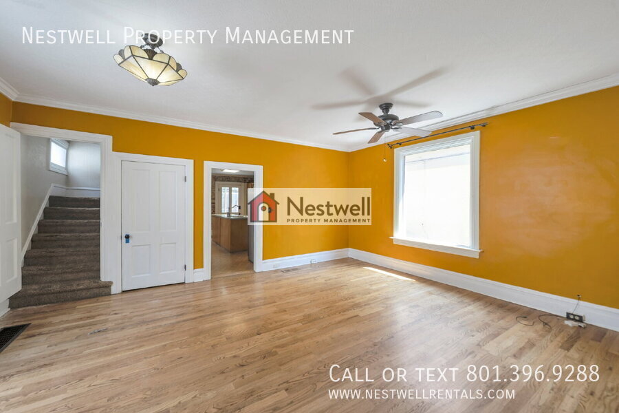 210 I St – photo 2
