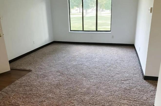505 Oakview Dr – photo 3