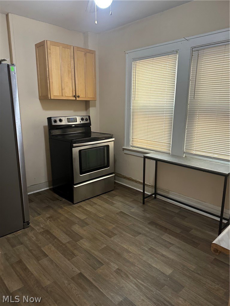 15415 Kinsman Rd – photo 2