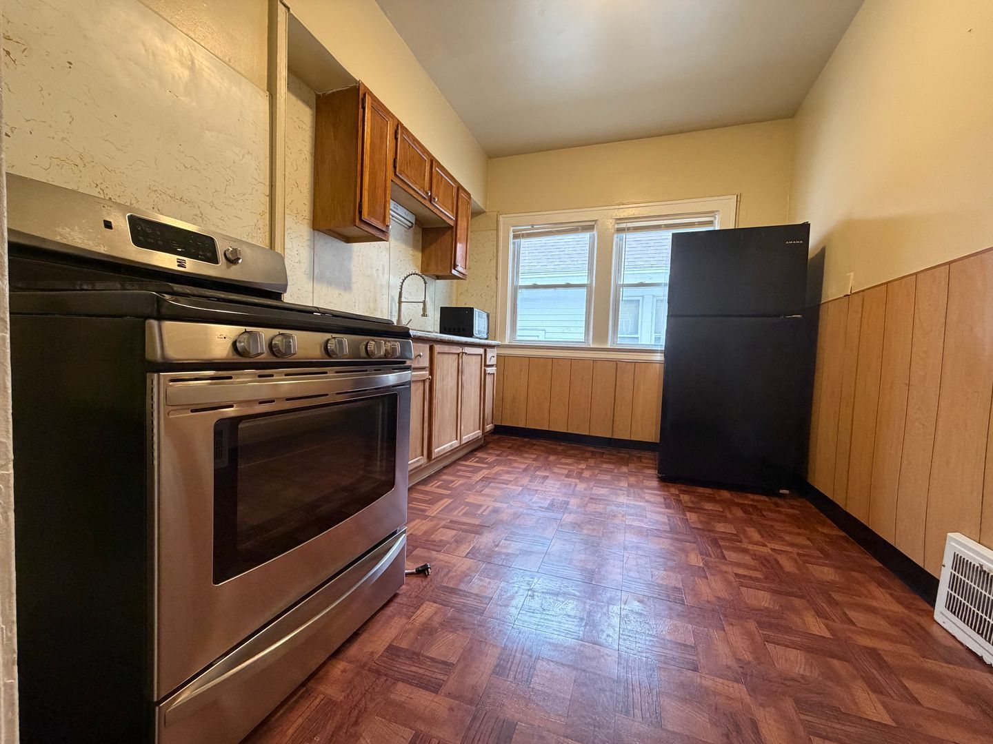 457 E 148th St unit 2 – photo 4