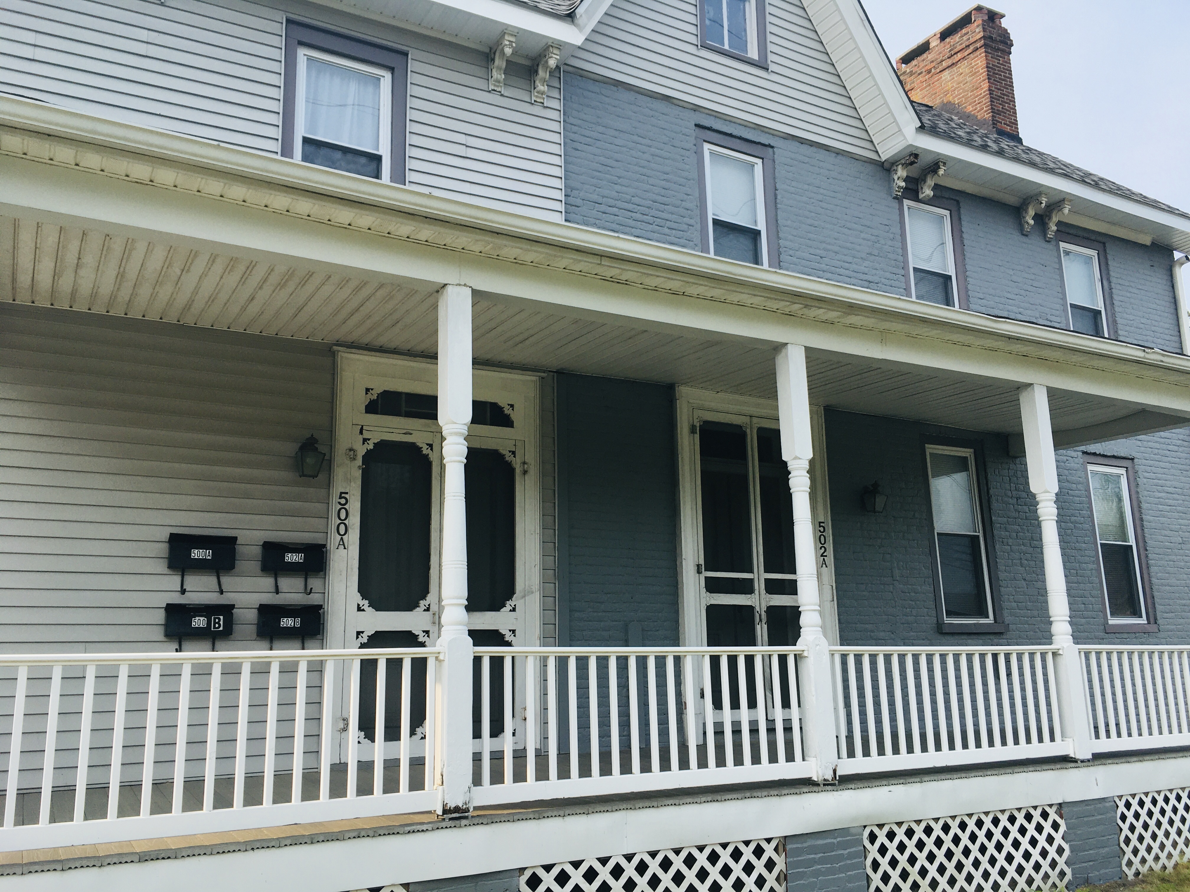 502 NW Front St unit B – photo 1