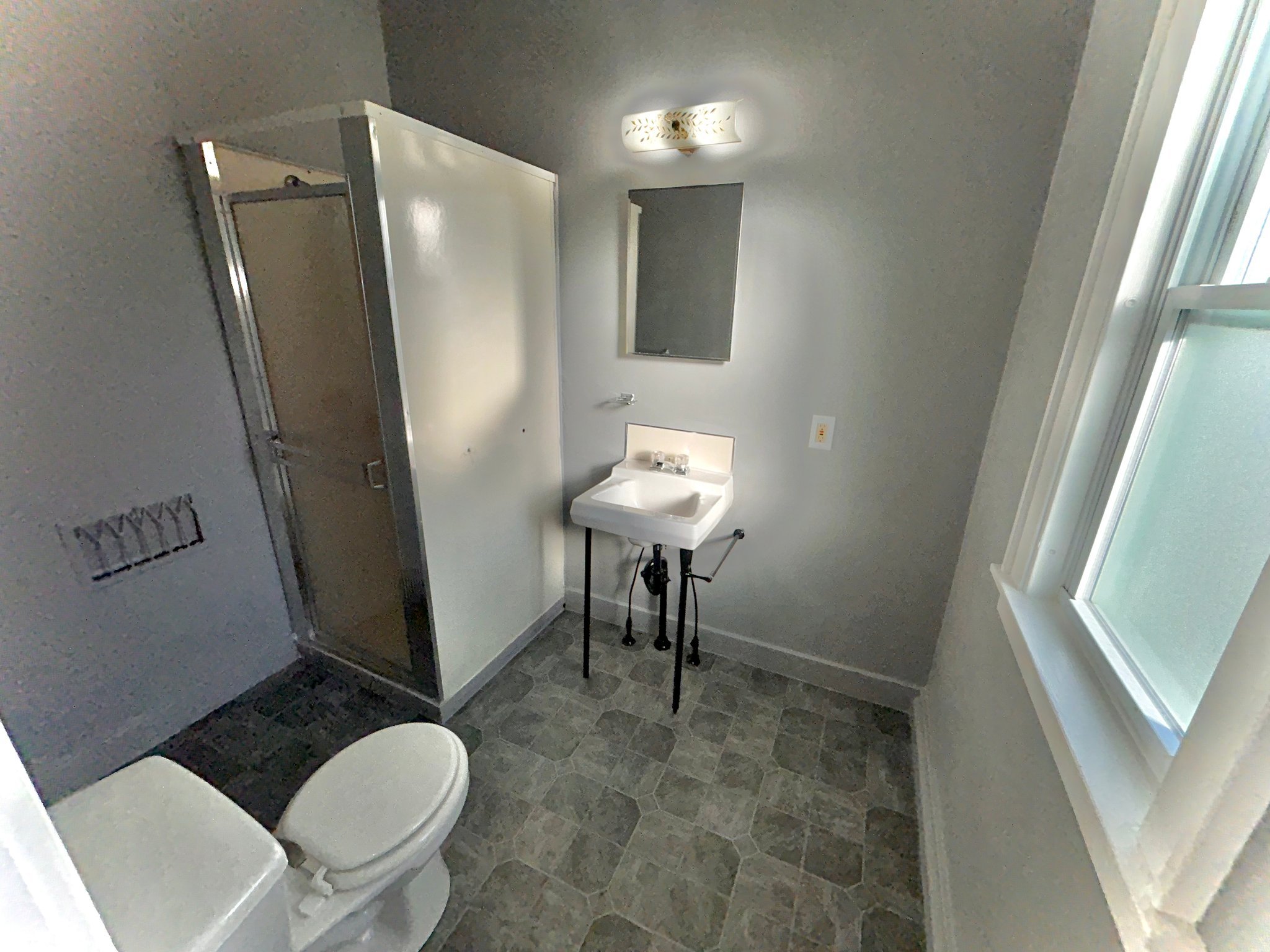 141 N Bates St unit 4 – photo 3