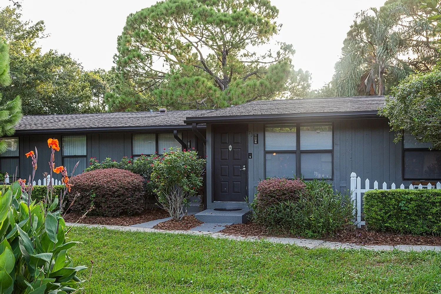 Rosewood Apartments – photo 1