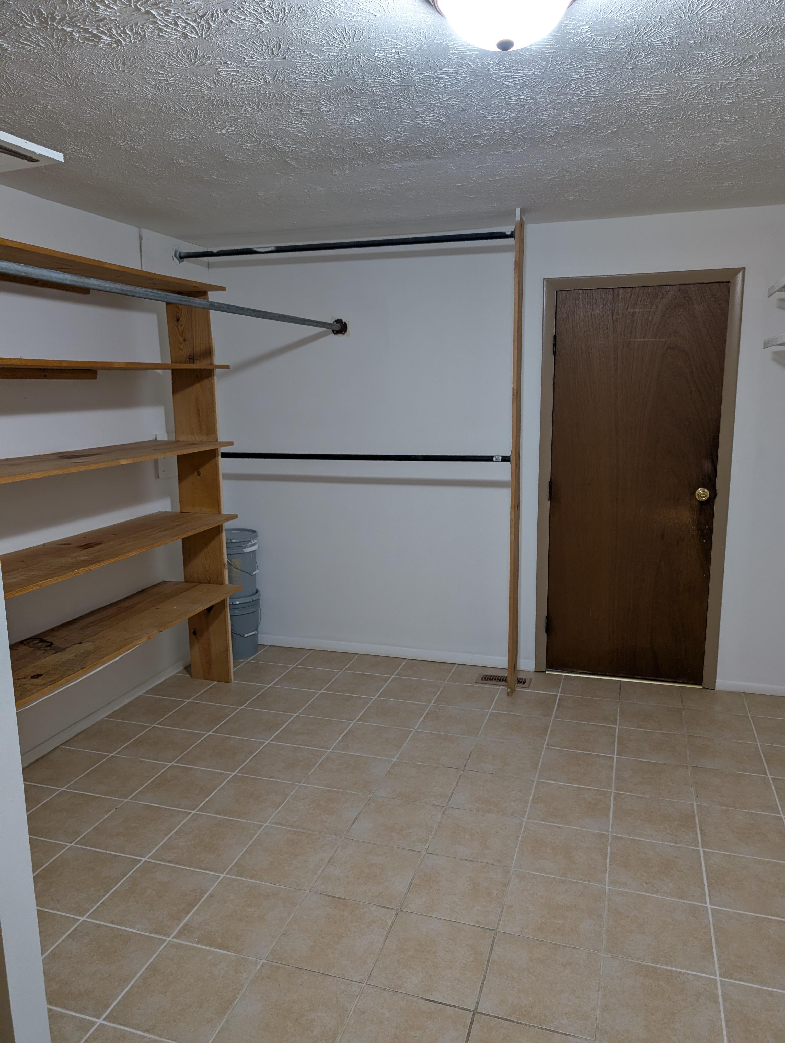 549 Poplar Dr – photo 5