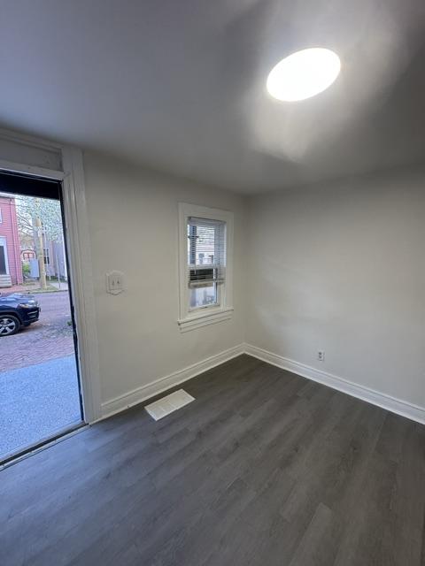 409 Beech St – photo 4