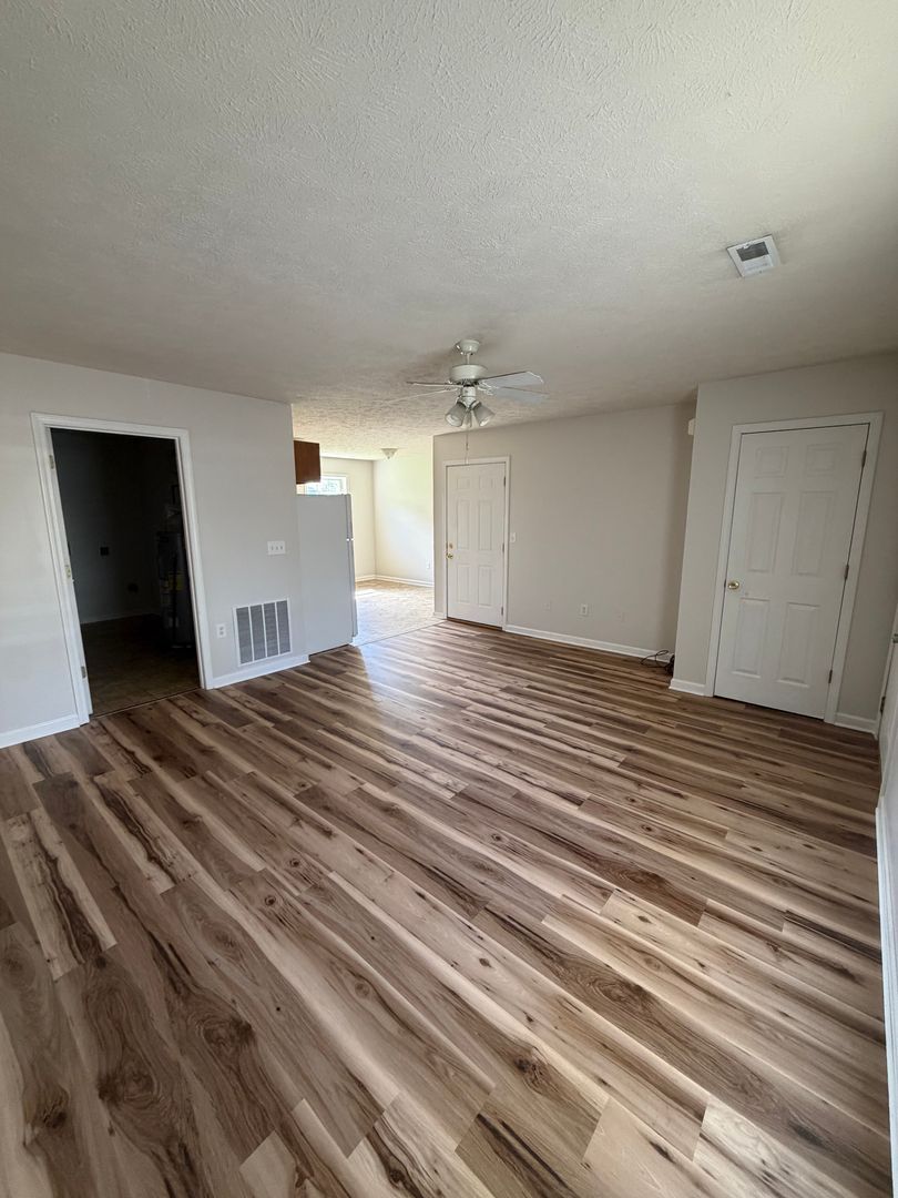 801 N Garfield St unit C – photo 2