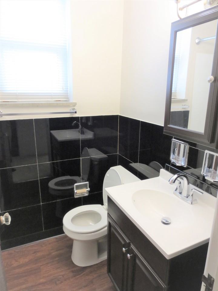 5712 Phillips Ave unit B8 – photo 3