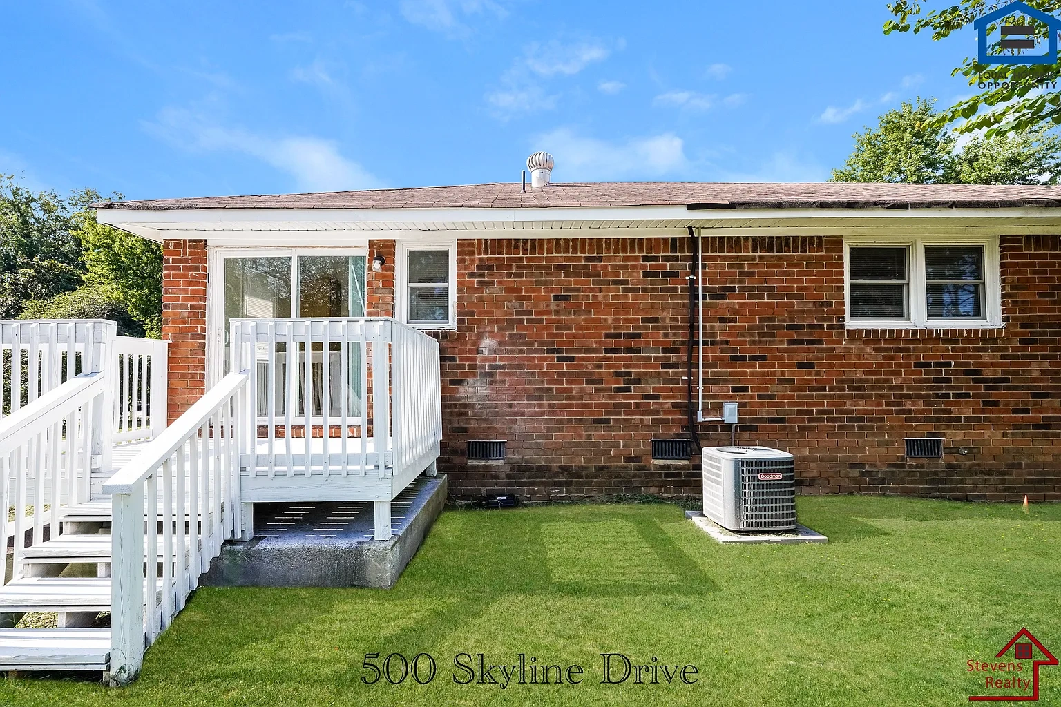 Skyline Apartments – photo 4