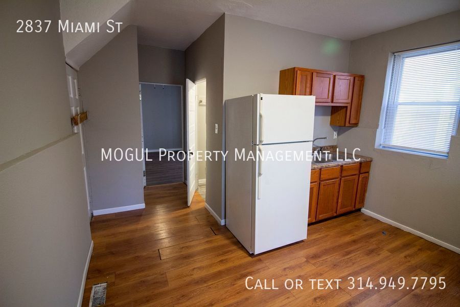 2837 Miami St – photo 3