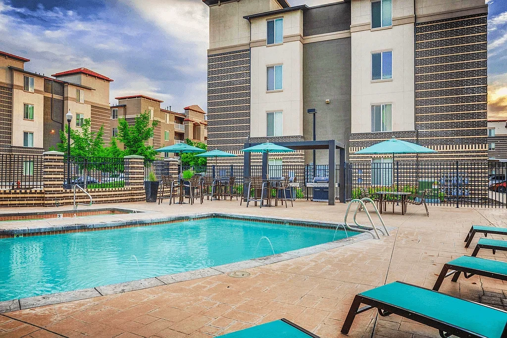 Avida Apartments – photo 3