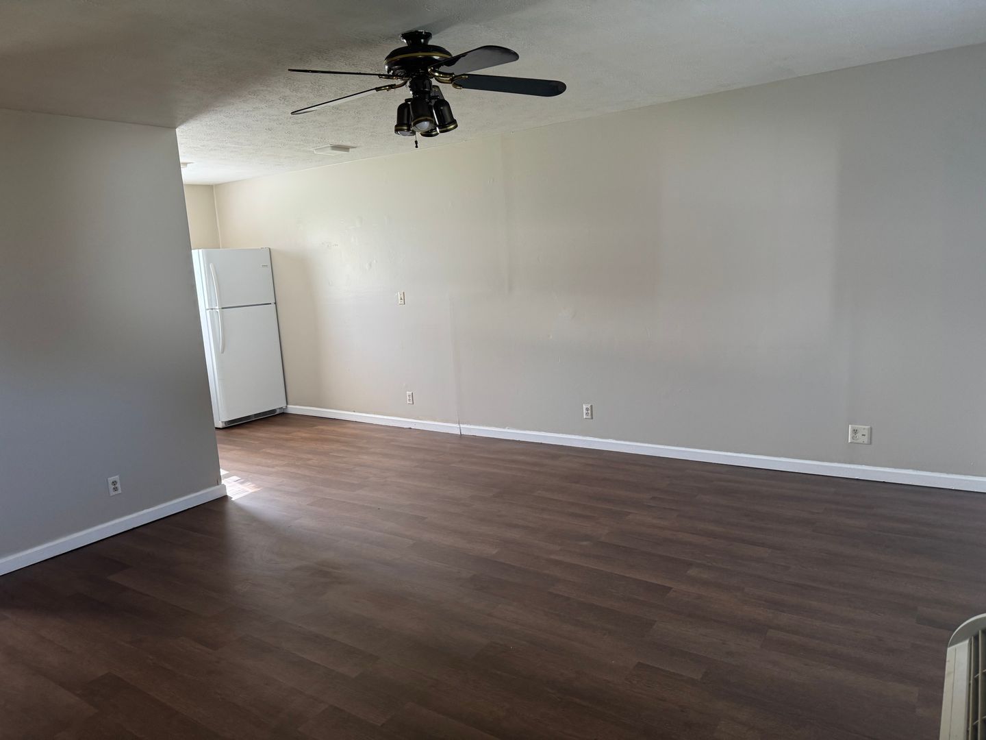 4328 Walnut Rd unit H – photo 3