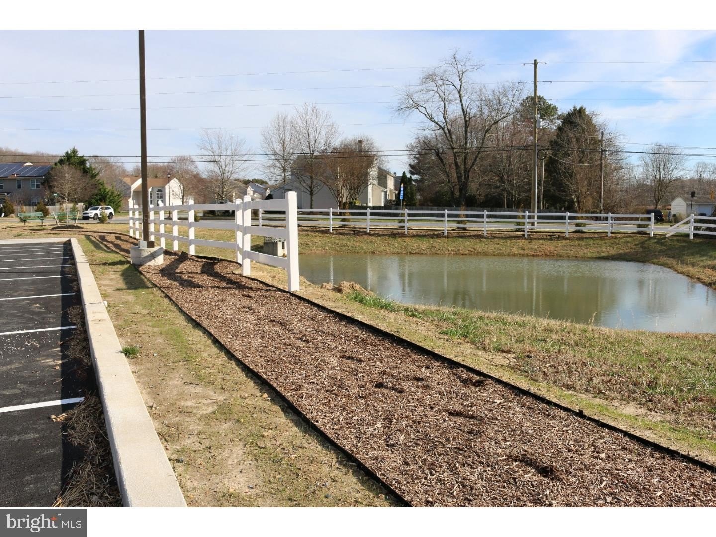 1665 Kenton Rd #101 – photo 2