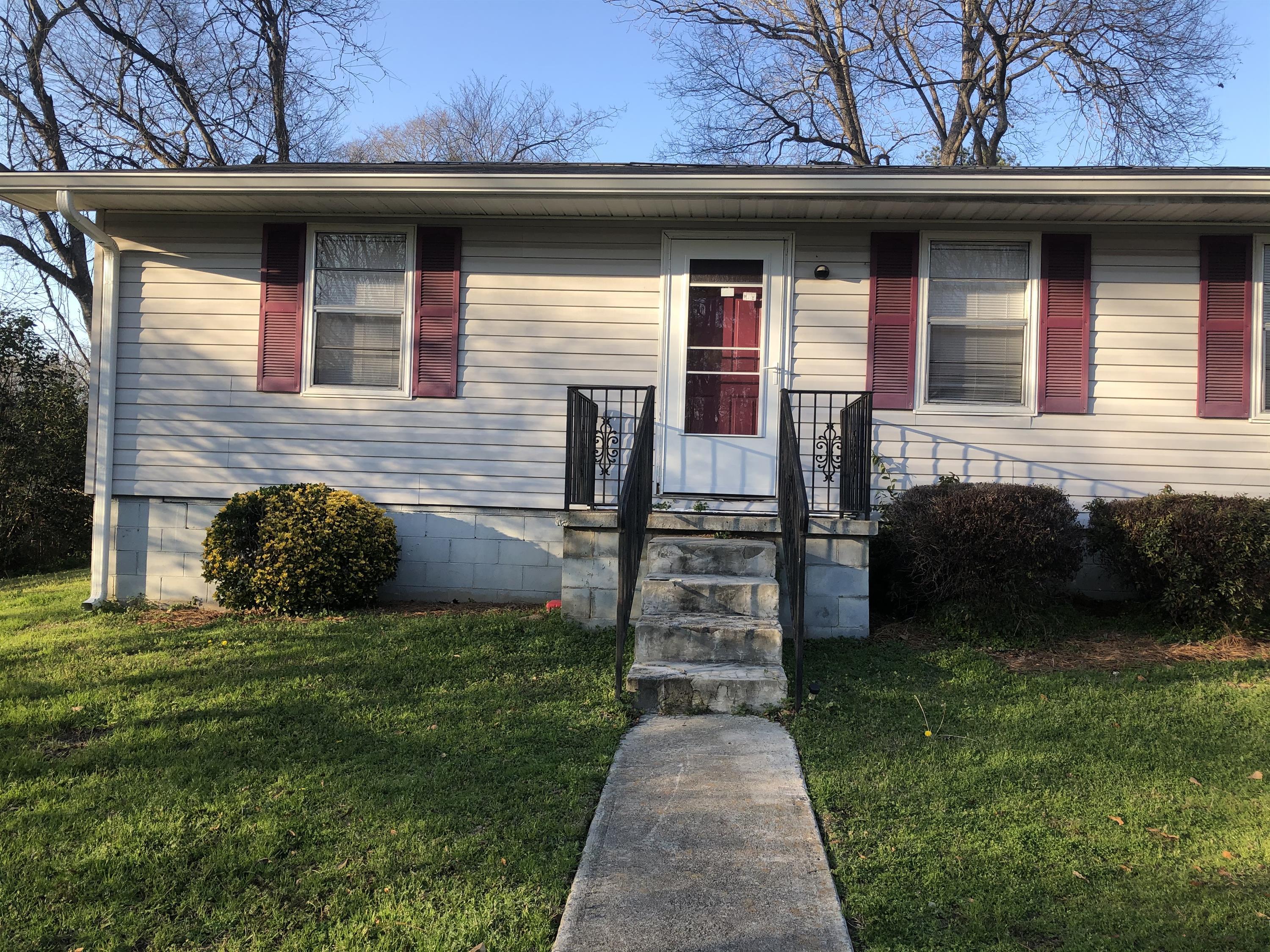1001 W Hancock St unit B – photo 2
