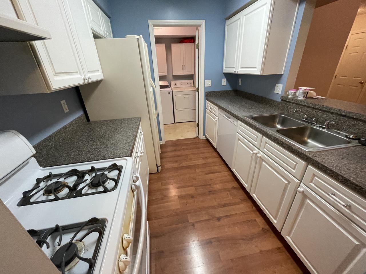 8568 Mandell Dr – photo 4