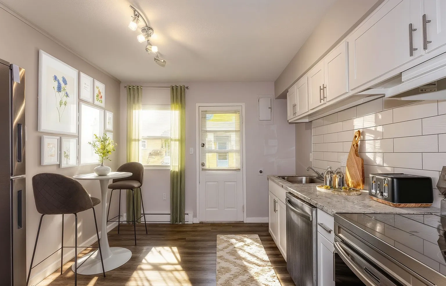 Orchard Apartments – photo 2