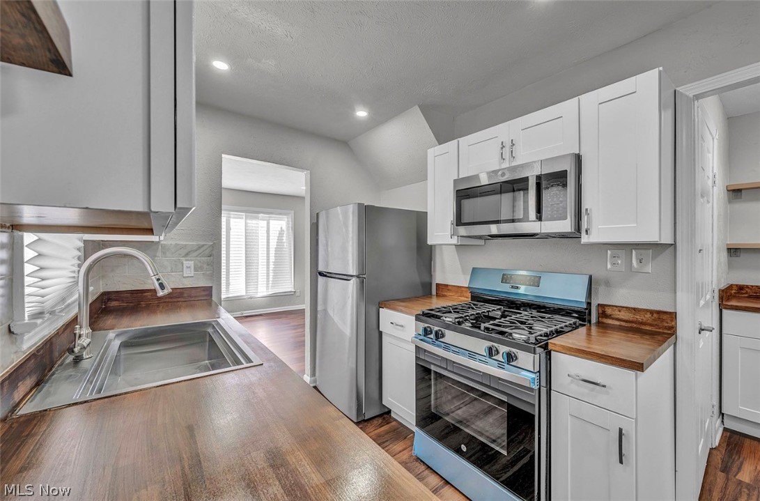 12508 Sobieski Ave – photo 3
