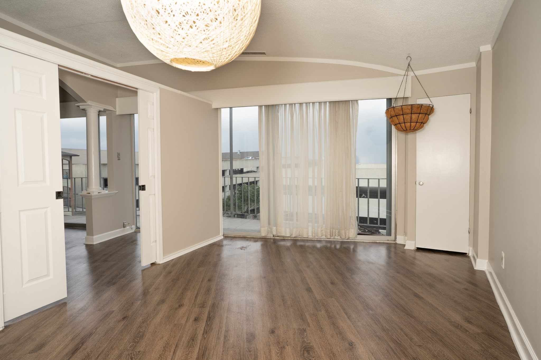 823 S Water St unit 5F – photo 3