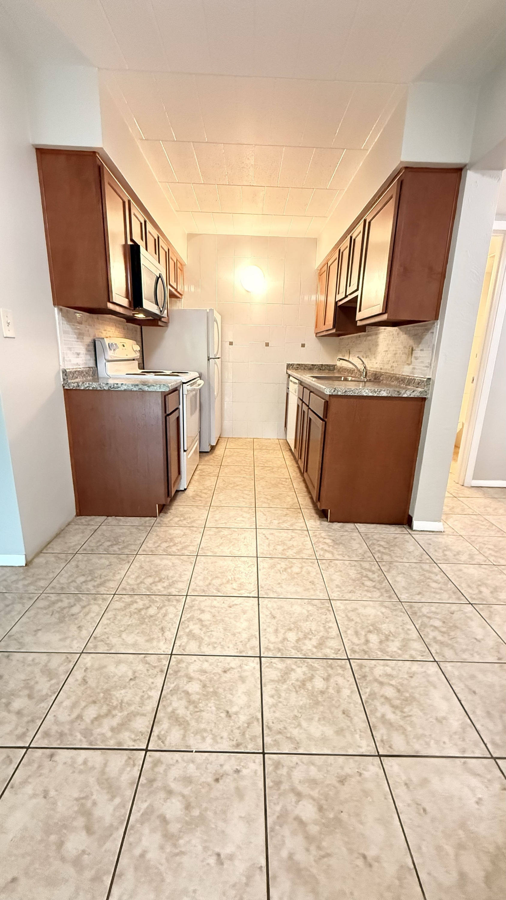 1005 Glass Run Rd unit 1 – photo 5