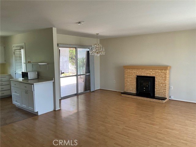 25887 Coombe Hill Dr – photo 4