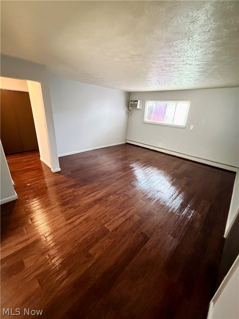 815 Moyer Ave unit 1 – photo 5