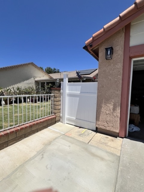 1529 Duarte Pl – photo 2