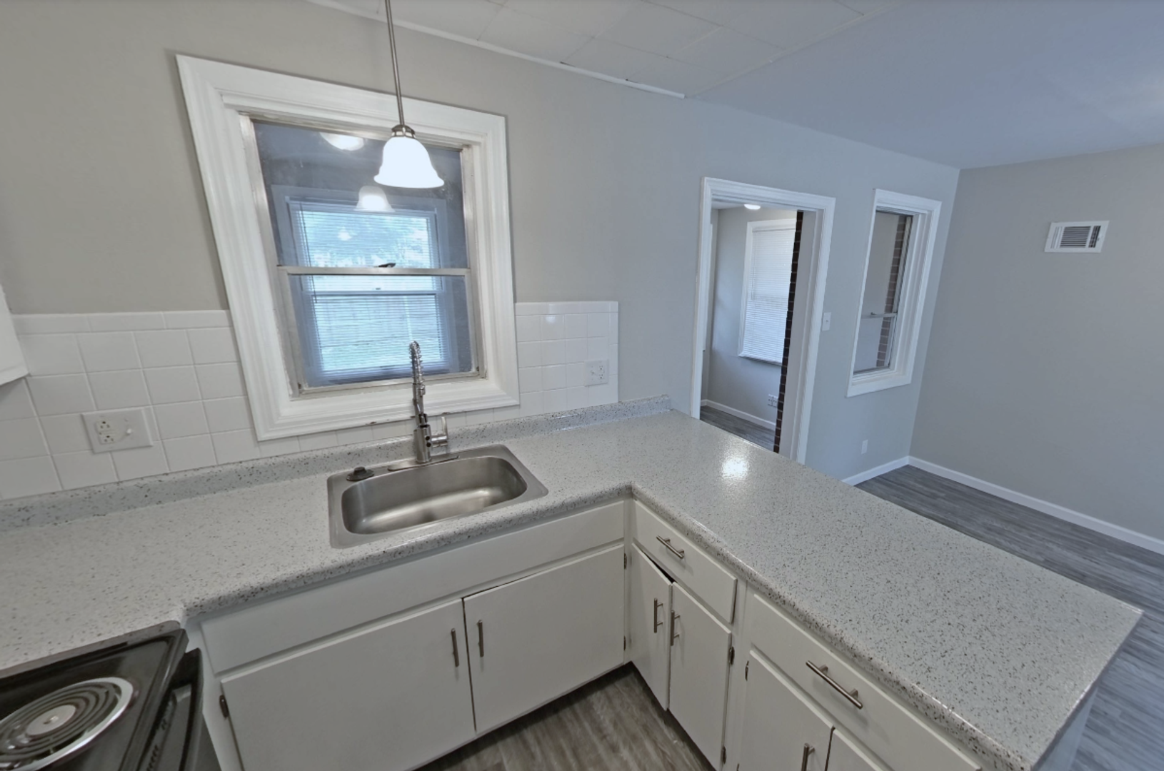 726 Randle St unit 726-A – photo 2