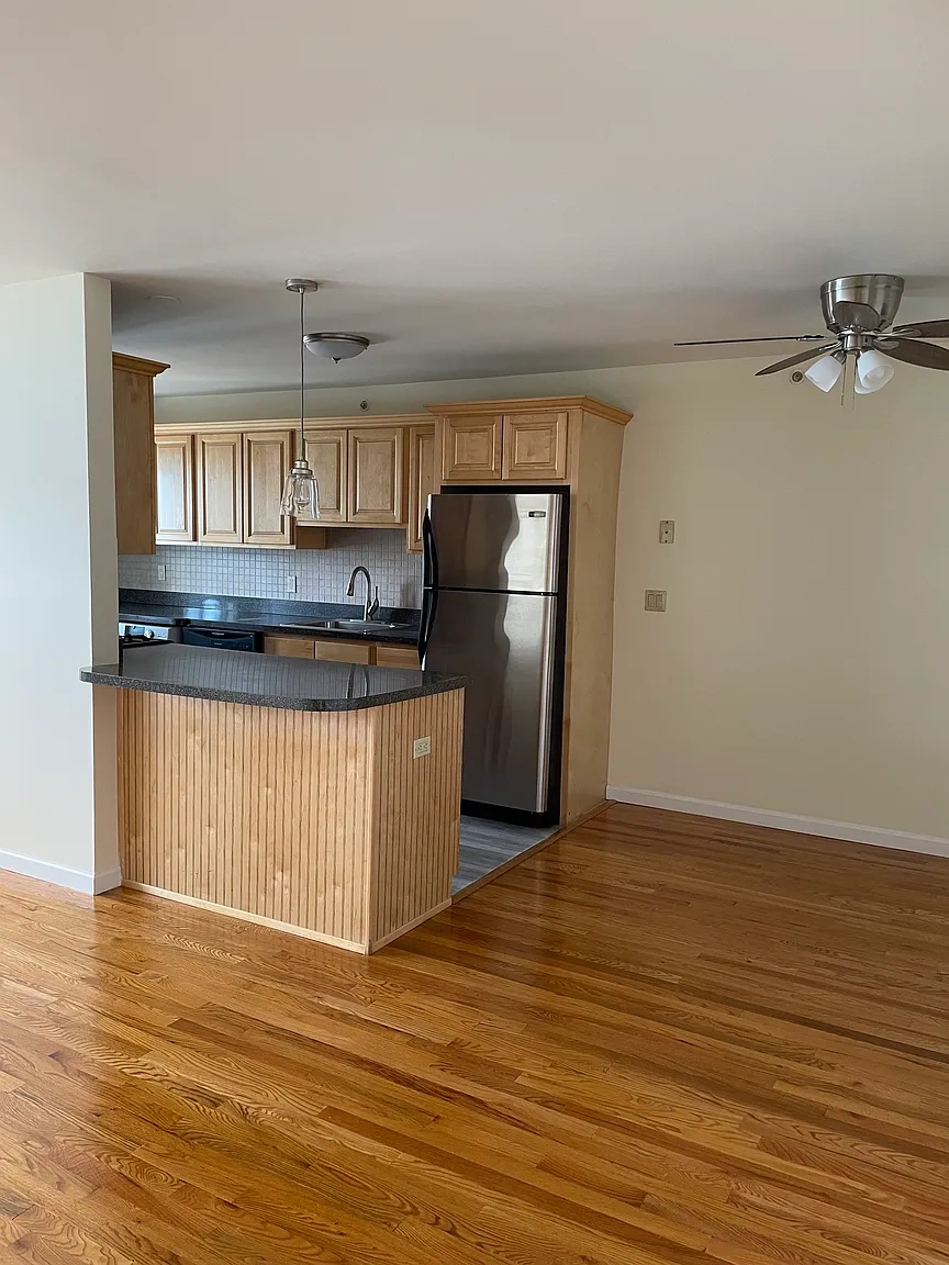 Rutgers Court Apartments – photo 3
