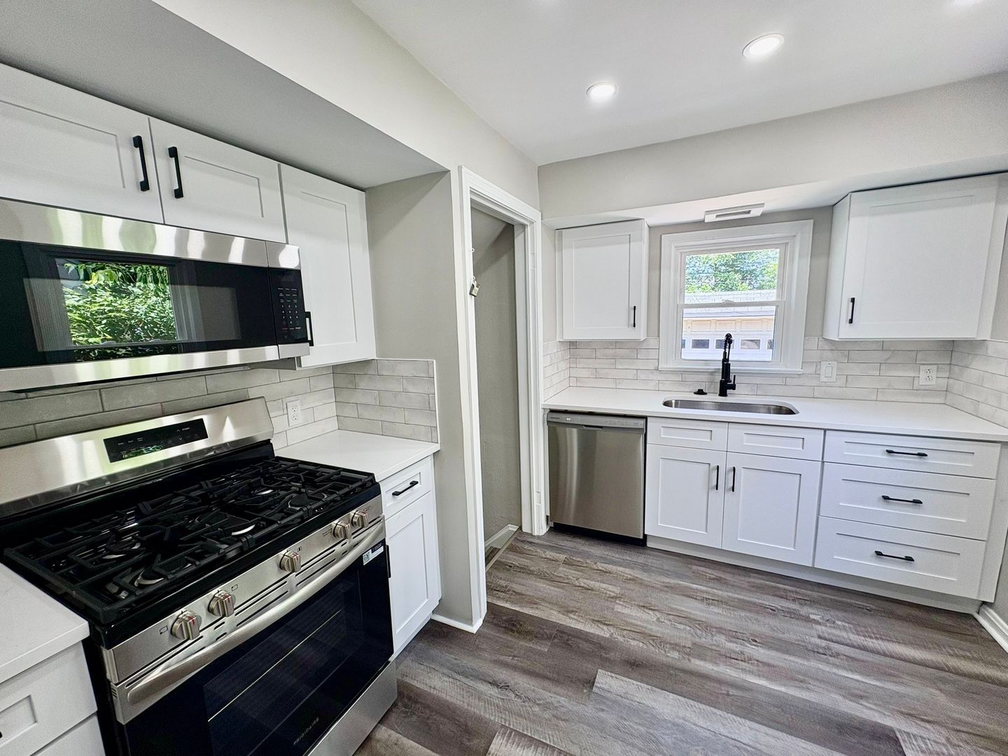 4165 Harwood Rd – photo 4