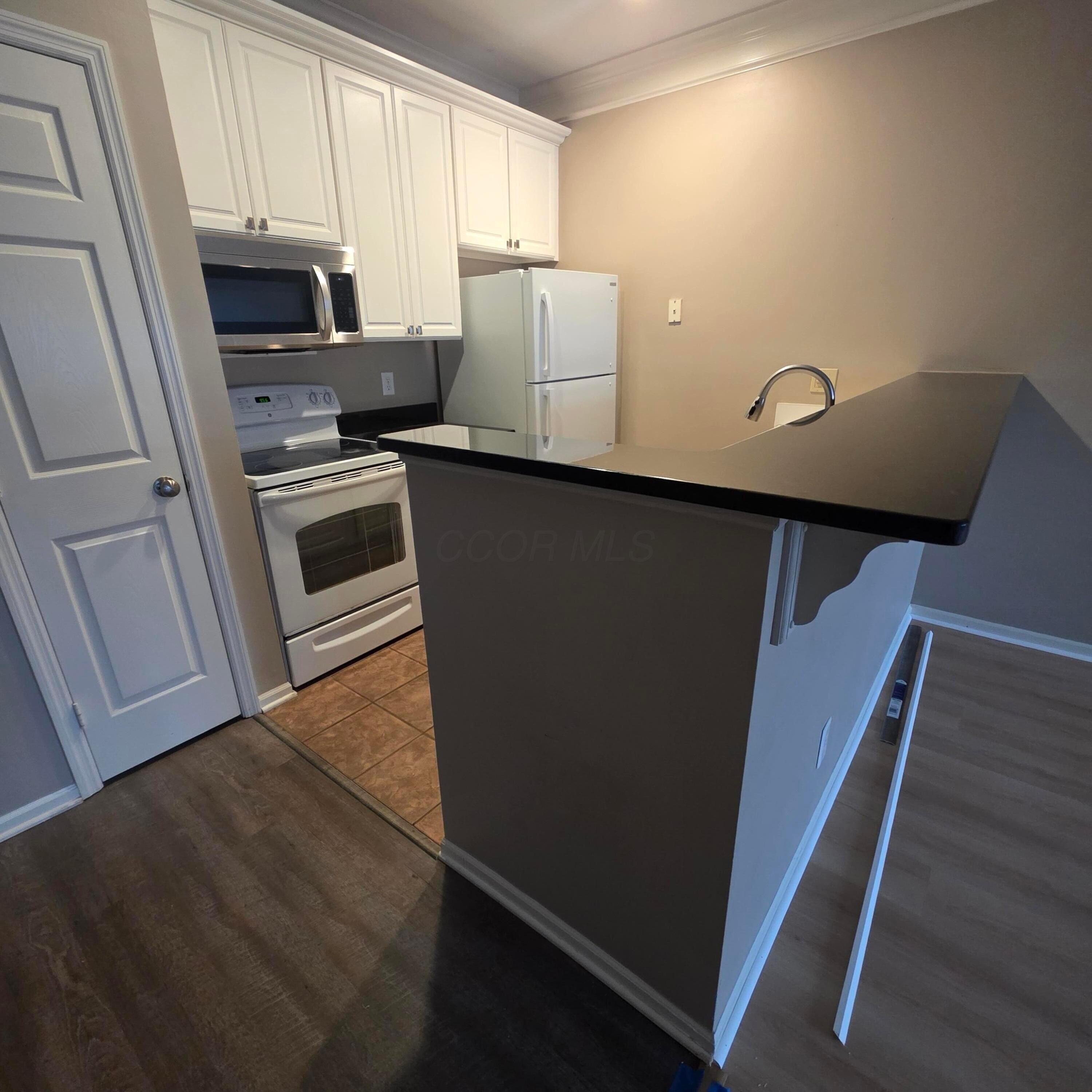 6155 Craughwell Ln – photo 5