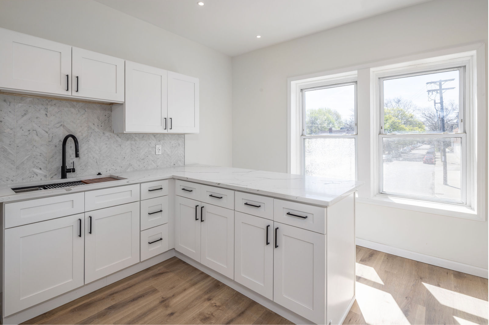 3250 Lorain Ave unit Upper – photo 1