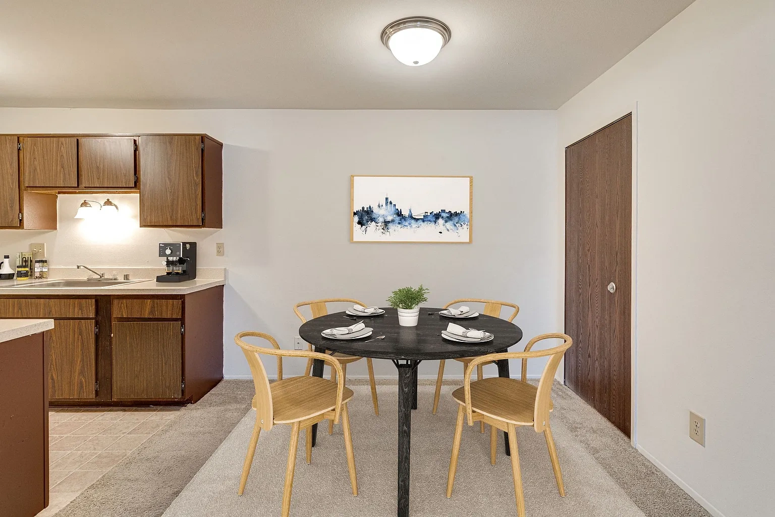 Fox Pointe Apartments – photo 5