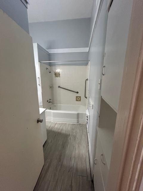 811 Indiana Ave unit 811 – photo 5