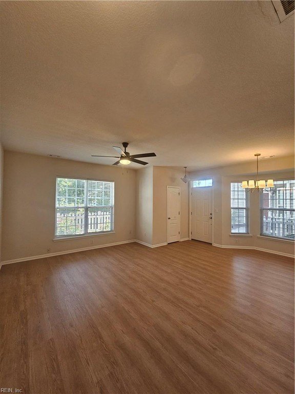 604 Teton Cir – photo 3