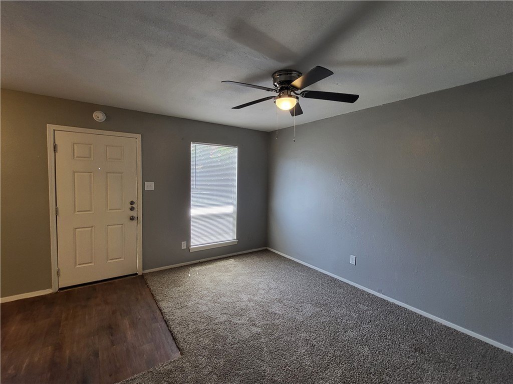 425 Clifford St #7 – photo 3