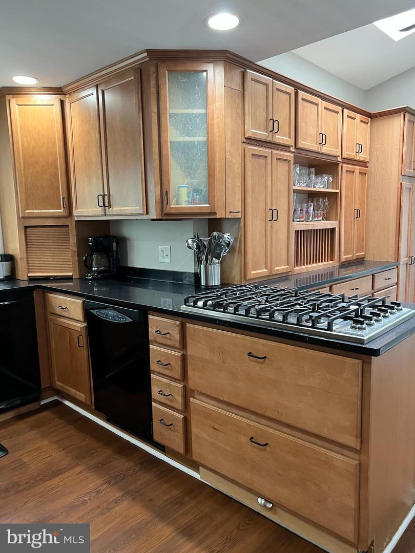 7 North St – photo 3
