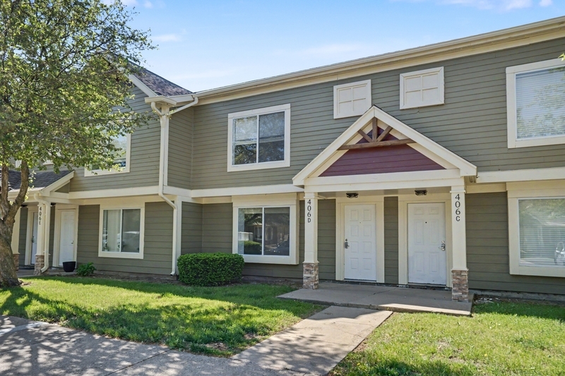 406 E 15th St unit 406B – photo 1