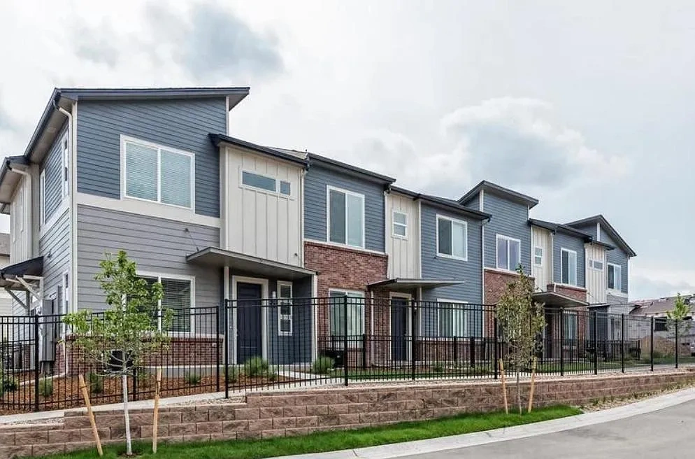 Willow Point Townhomes – photo 3