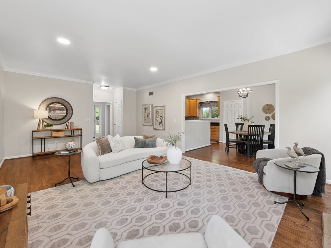 7879 Yellowwood Dr – photo 2