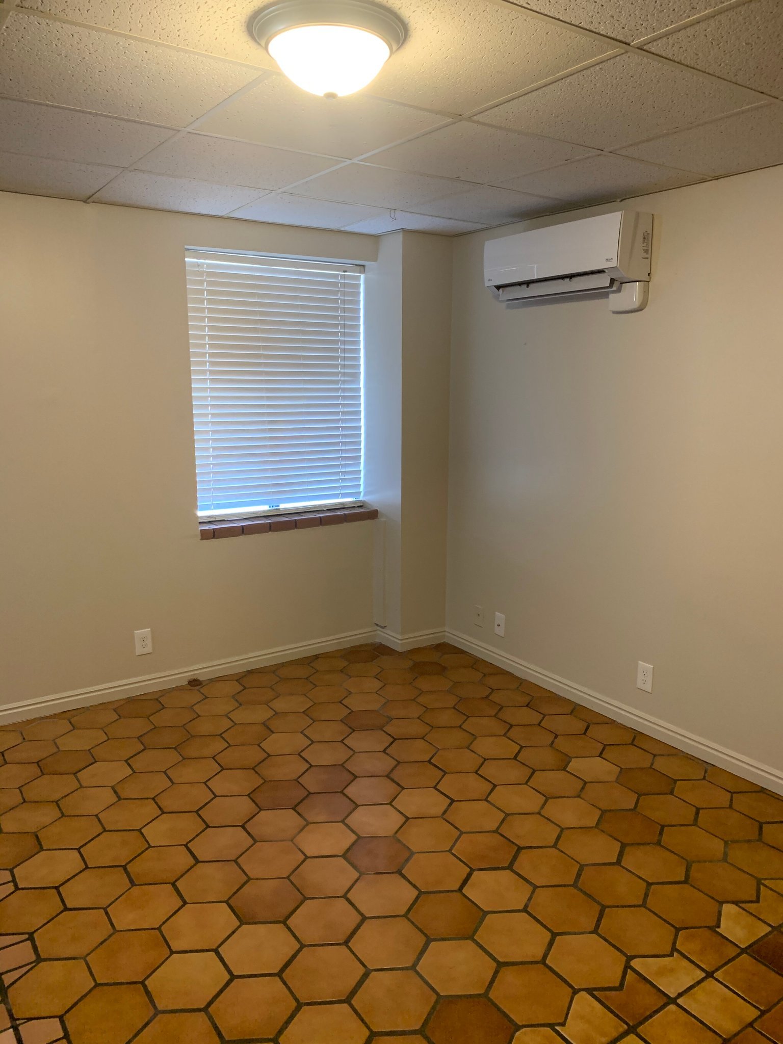 57 W Vine St unit 153 – photo 2