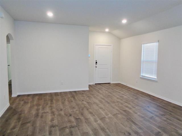 1806 Yale St – photo 3